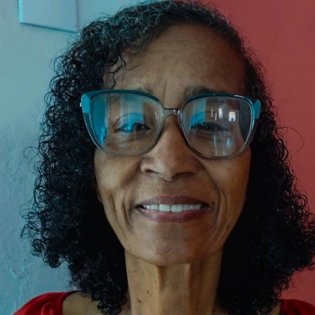 Geralda Vania Gomes Pereira