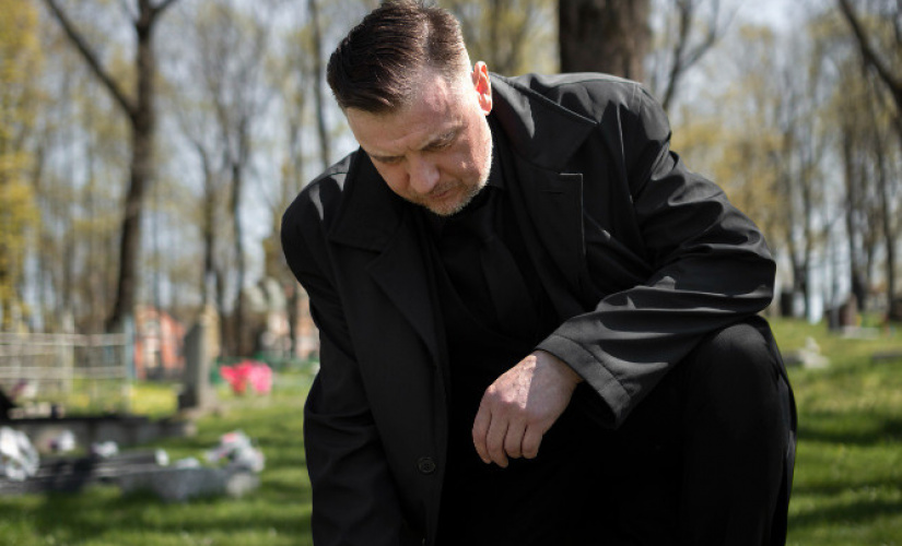 Quem pode autorizar a exumação de um corpo?